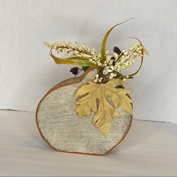 Autumn Blessings Sliced Log Pumpkin - Picture 3 of 4